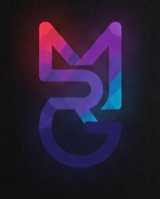 MRGstudios Icon auf schwarzem Hintergrund: MRG-Monogramm im Farbverlauf mit leichtem Leuchten